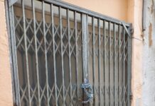 Desallotjat un immoble ocupat al carrer Santa Maria de Vilafranca