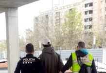 Detinguts després de robar tres vegades al mateix establiment en dotze dies