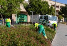 El grup cooperatiu Entrem continuarà encarregant-se del manteniment dels espais verds de Vilafranca