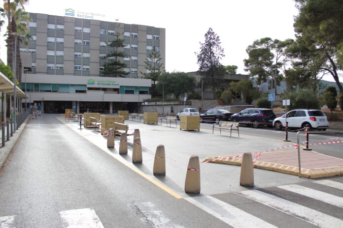 aparcament-hospital-camils