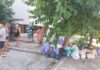 Els veïns del Romaní, al Vendrell, desesperats per l’acumulació de residus al carrer